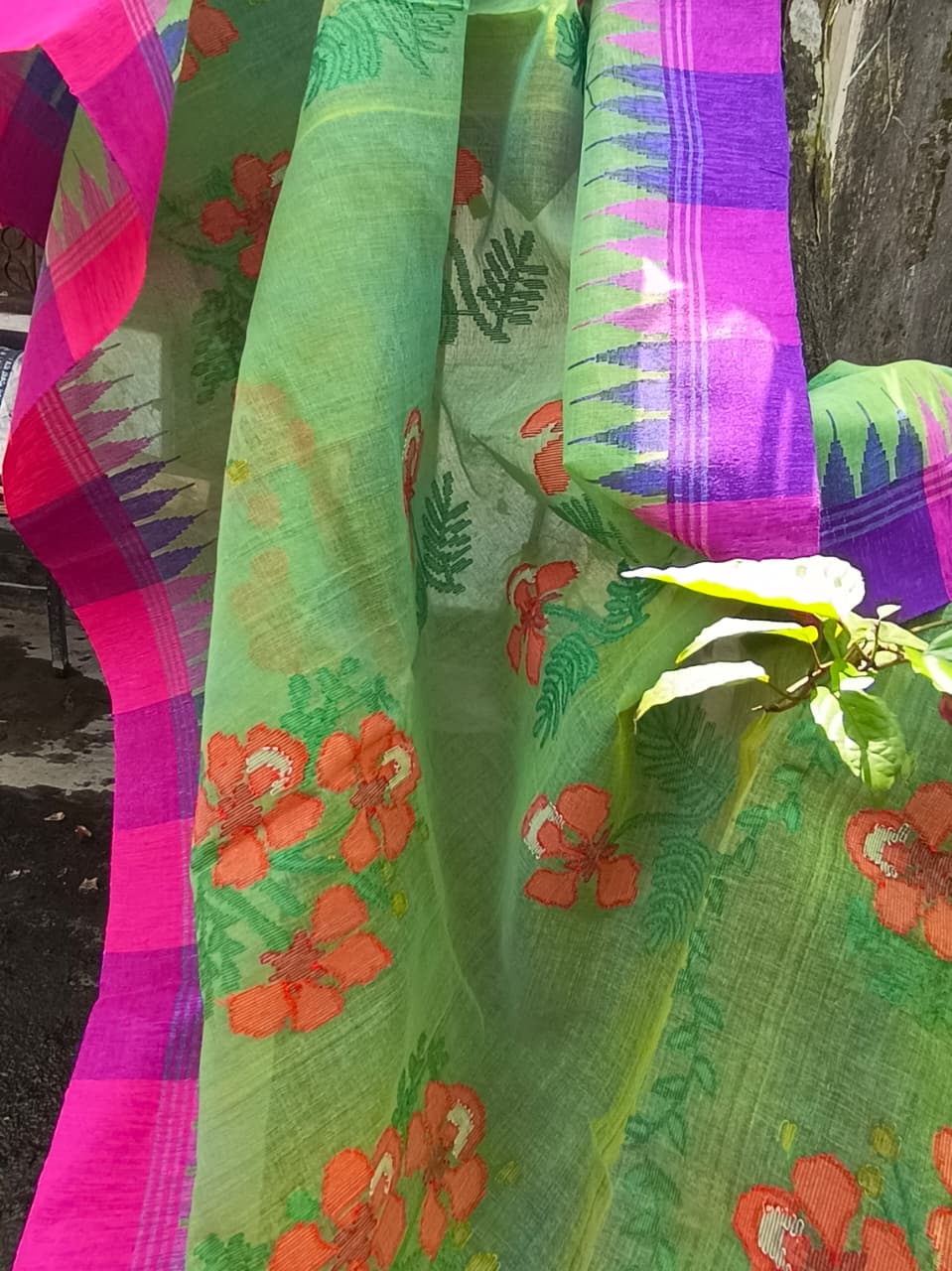 Monipuri Saree: Signatue